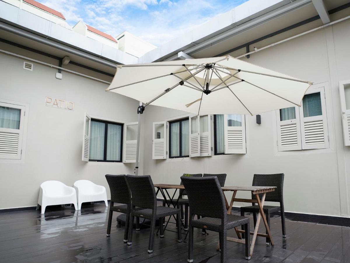 St Signature Jalan Besar Singapore Esterno foto